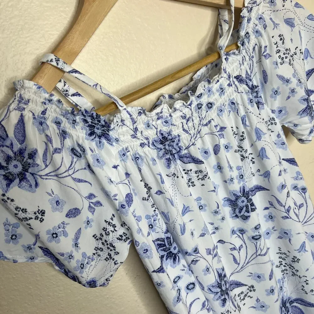 Old Navy Blue White Floral Peasant Top XL Kids